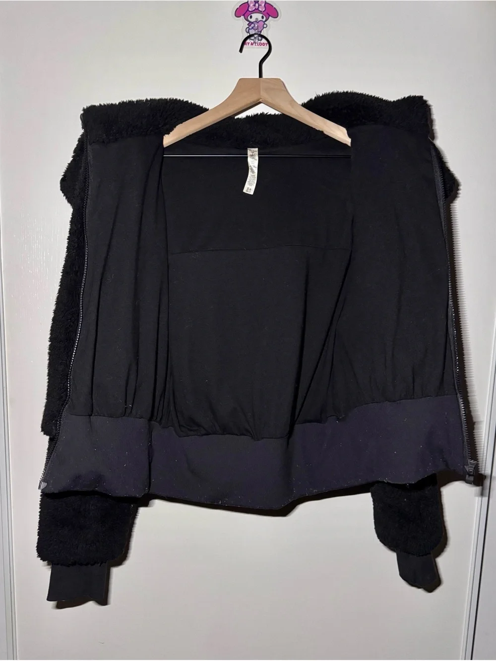Alo Yoga Foxy Faux Fur Black Sherpa Hooded Jacket Women’s Size Medium